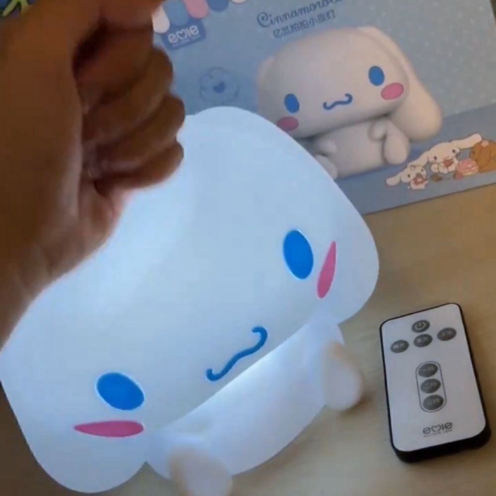 Cinnamoroll Nightlight w/ USB Remote - Picture 6 of 12